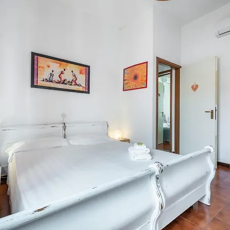 Semesterbostad Sa Domu Sarda Pula