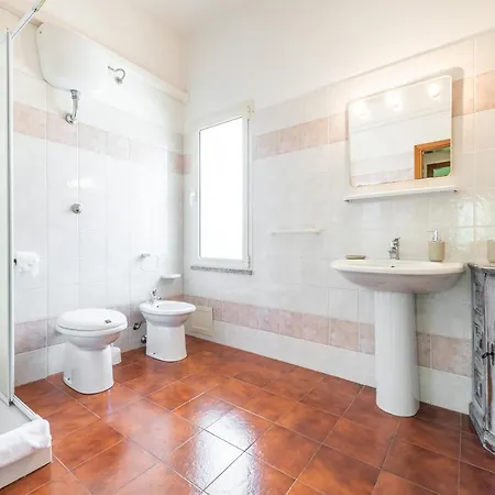 Semesterbostad Sa Domu Sarda Pula